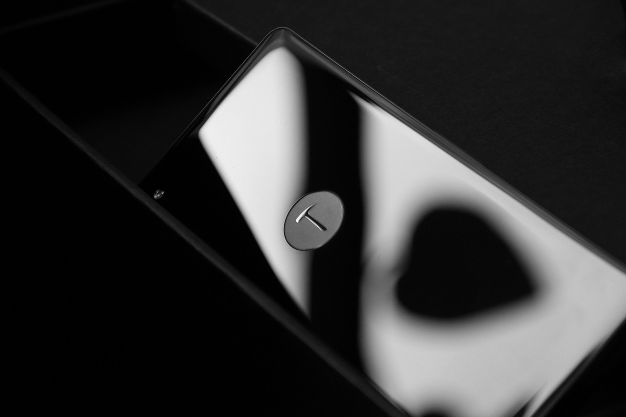 香港百老汇iPhone 6最新报价，尖端科技产品的首选